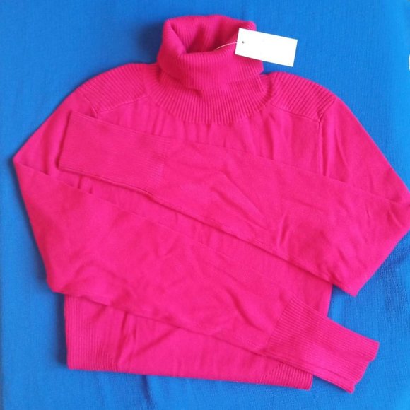 RW&CO Fuchsia Turtleneck Sweater, Size S - Picture 1 of 7